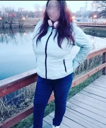 Аня, 22